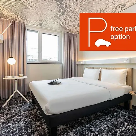 Ibis Airport Hotel 2*