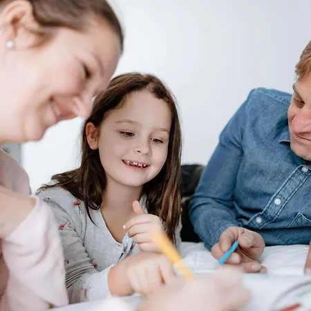 Hotel Ibis Airport 3*