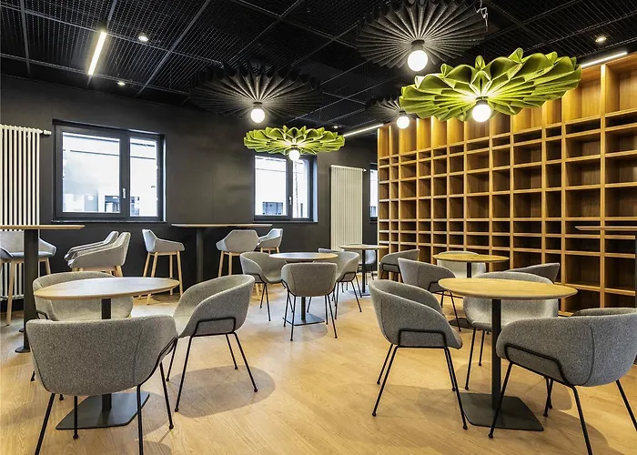 Ibis Airport Szálloda